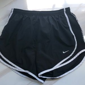 Black Nike shorts
